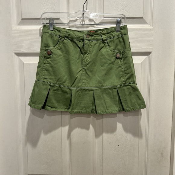 Mossimo Supply Co. Dresses & Skirts - VTG Y2K‎ Mossimo Womens Green Micro Mini Skirt Pleated Ruffle Hem Size 6 Grunge